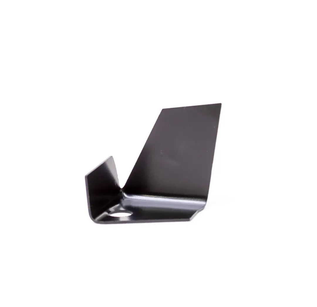 Rear Crossmember to Tail Panel Corner Reinforcement - RH - 68-69