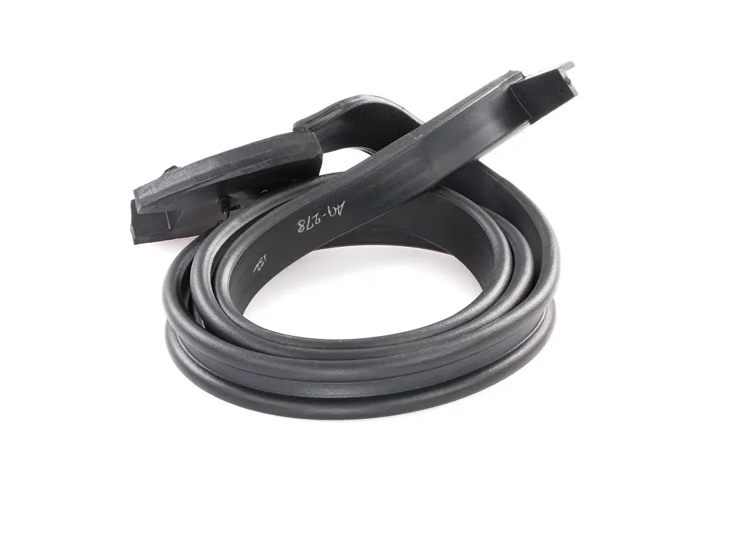 Hardtop Side Weatherstrip - LH - 76-91 Chevy GMC Blazer Jimmy - on