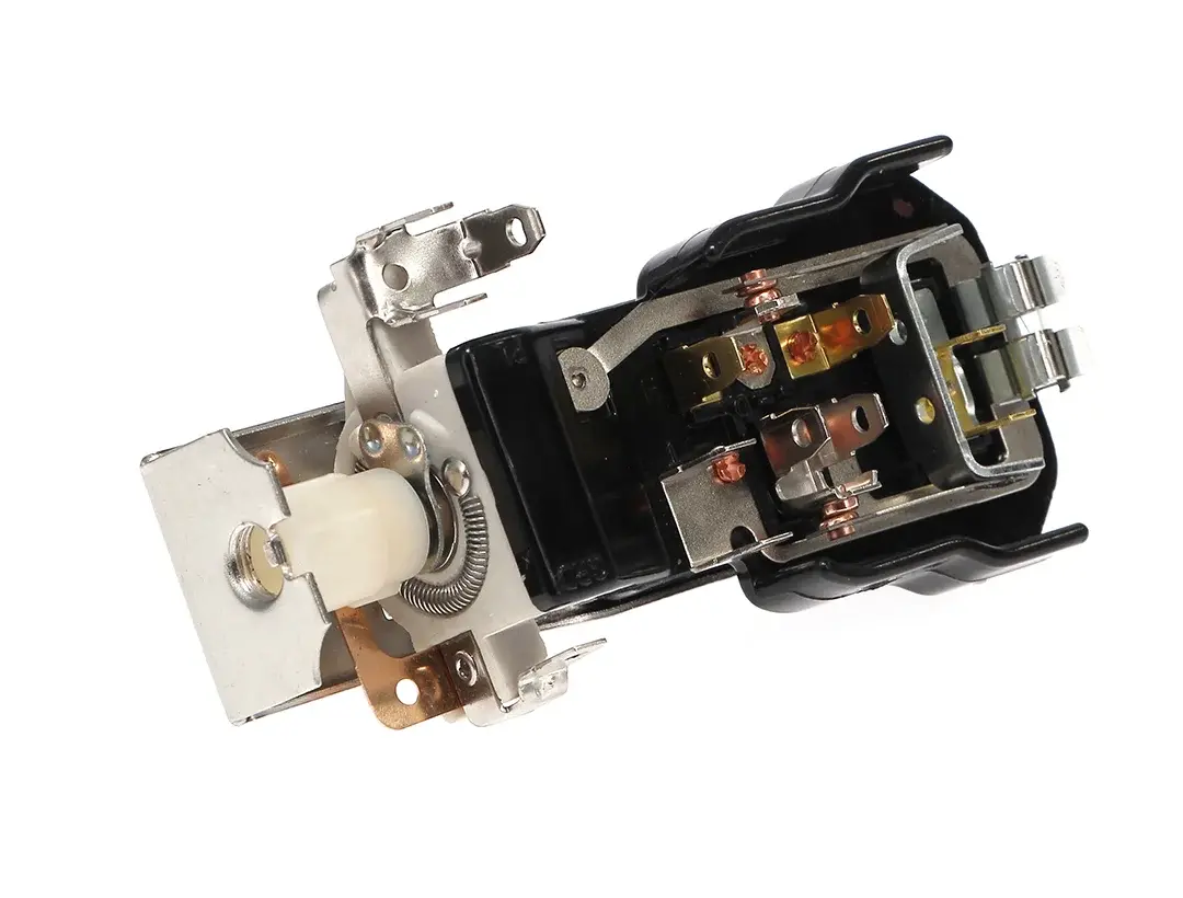 Headlamp Switch - 12V with Fused Circuit - 55-59 Chevy GMC Pickup